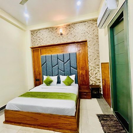 Hotel Gt International Tājganj Exterior foto