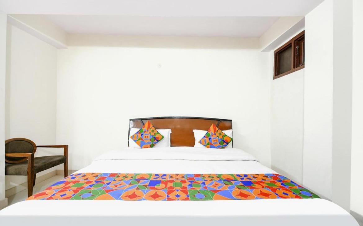 Hotel Gt International Tājganj Exterior foto